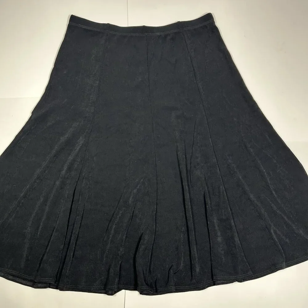 Chico’s Travelers Short Skirt Jersey Knit Slinky Flare Swing Black Pull On Sz M - Picture 8 of 10